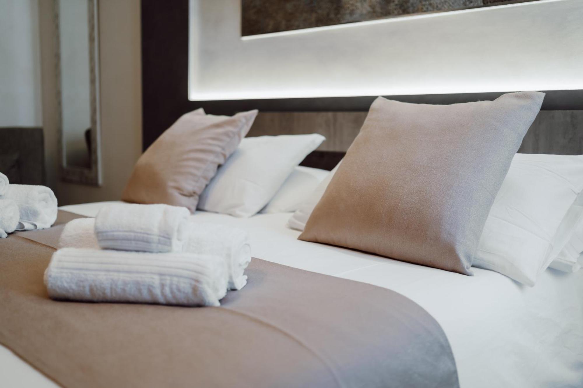 Domus Aeterna - Re Di Roma Hotell Eksteriør bilde