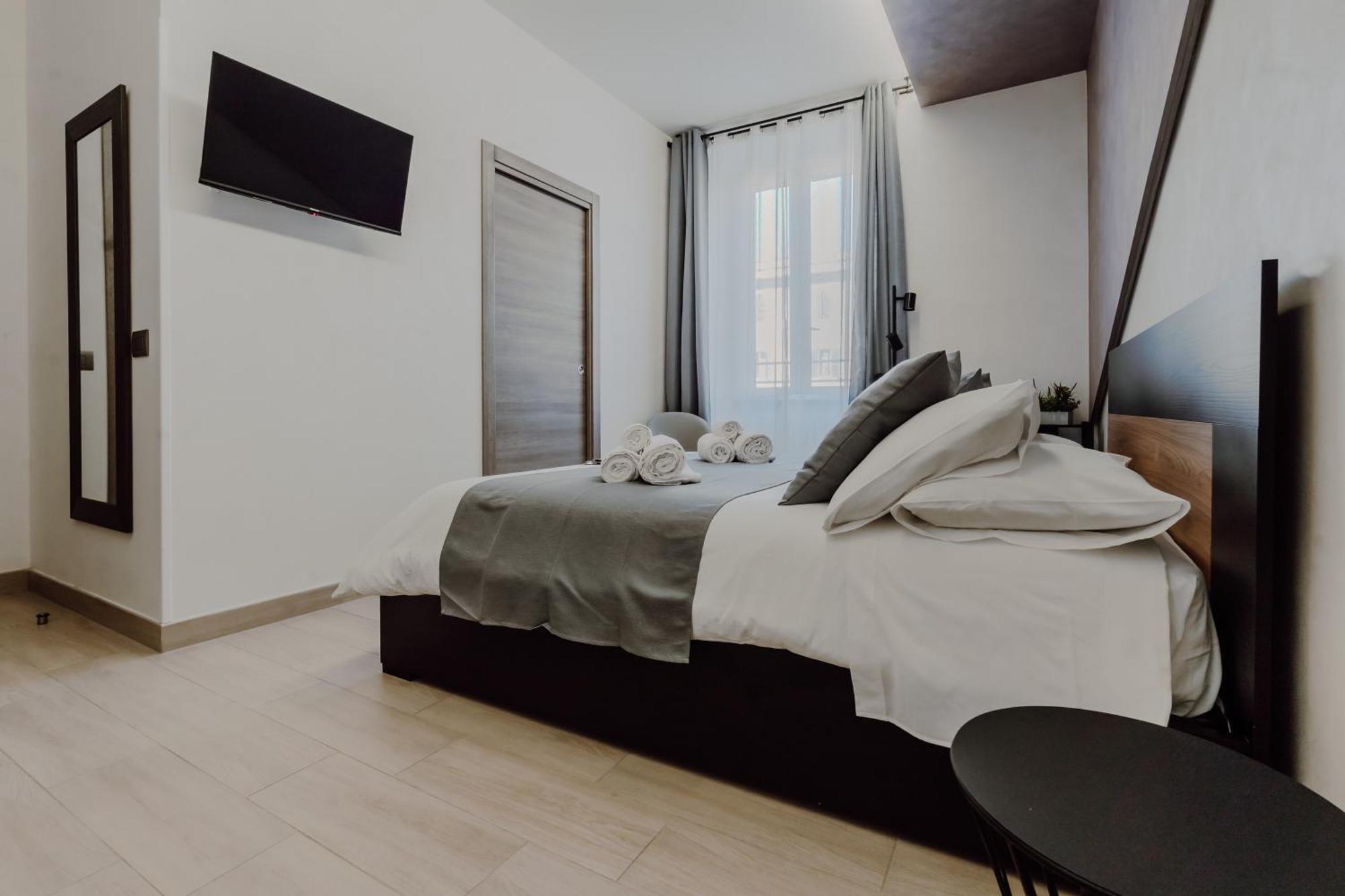 Domus Aeterna - Re Di Roma Hotell Eksteriør bilde
