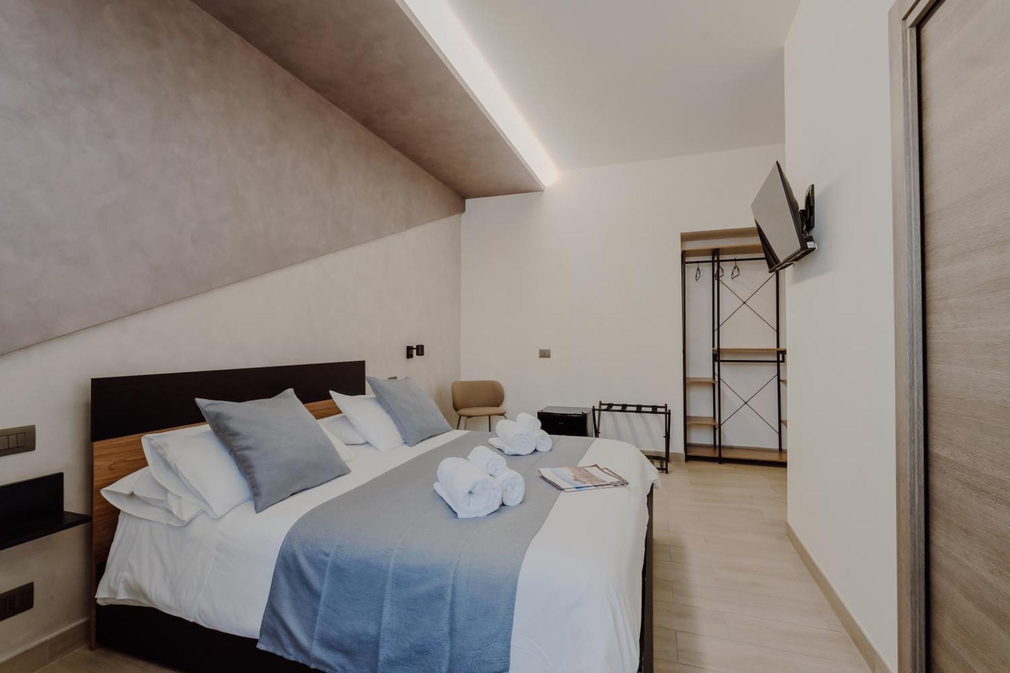 Domus Aeterna - Re Di Roma Hotell Eksteriør bilde